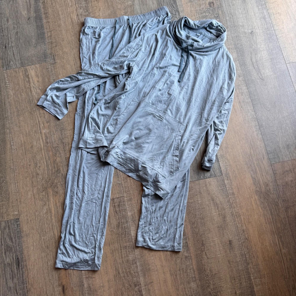 Emirates First Class Loungewear Set Sage Green Modal Cowl Shirt Pants Womens S/M